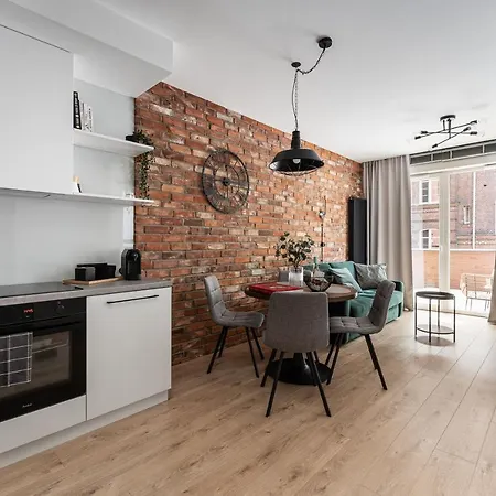 Apartment Povi - Bastion, Walowa 23a, 8 *